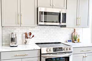 Kitchen Cabinet Installation